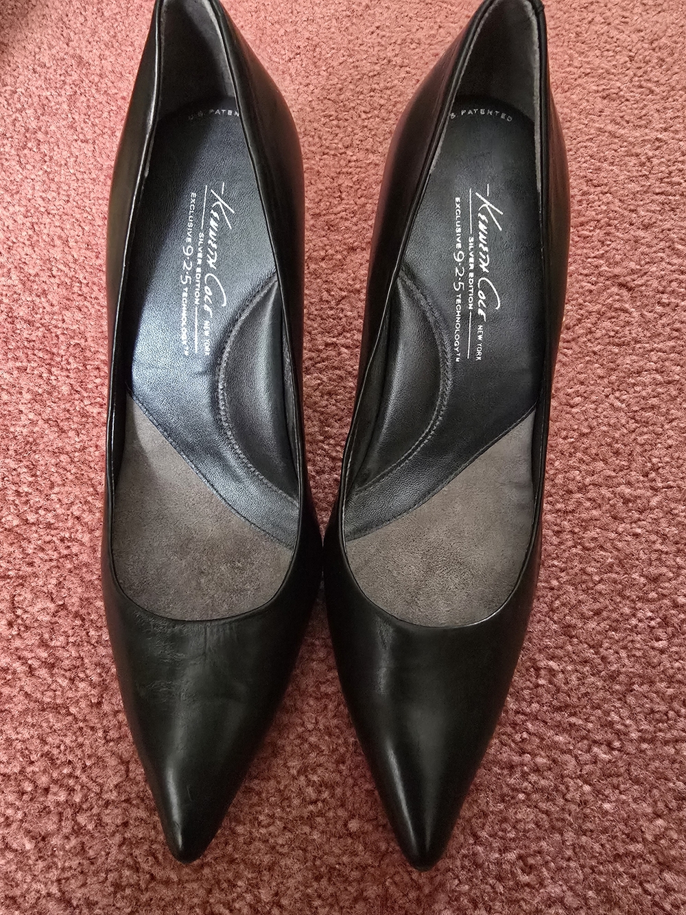 Kenneth Cole Silver Edition Exclusive 925 Technology Black 4" Heals Sz (7M)
